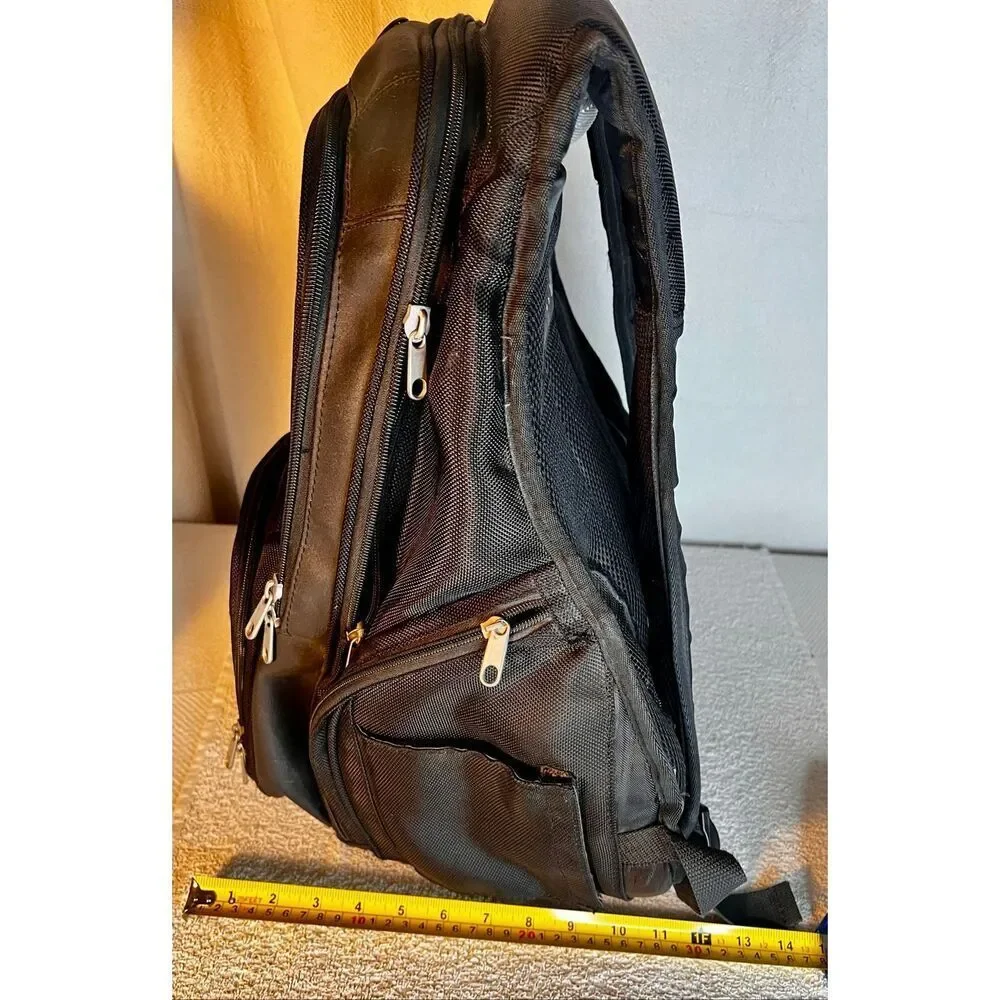 Kensington Contour Backpack Black for 16